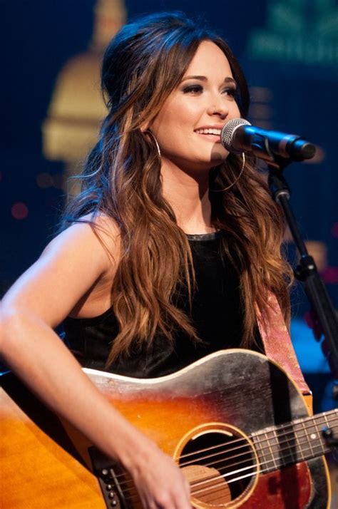 Texas Women Who Are Famous Entertainers Kacey Musgraves Celebrity Music Country Music Artists