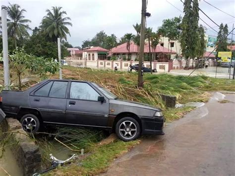 Banjir besar paling buruk dalam sejarah negeri kelantan. Gambar Banjir Di Kelantan 2014 - Blogger Lelaki