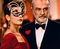 Catherine Zeta Jones and Sean Connery in “Entrapment”, 1999 | Sean ...