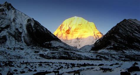 Mount Kailas Massif