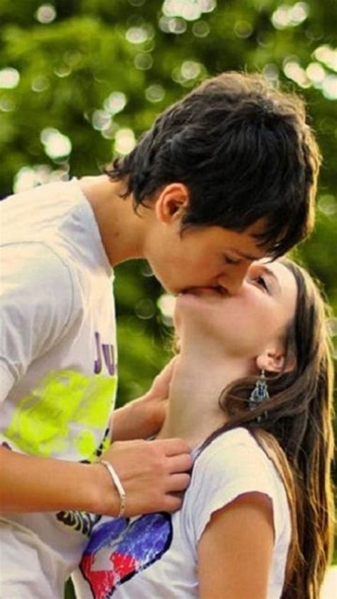 Pin By Anjali On Kissesssss Cute Couples Kissing Cute Couples