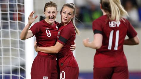 Women S World Cup Qualifying Live Luxembourg V England Score Updates Live Bbc Sport