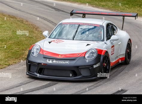 2017 Porsche 911 Gt3 Cup Race Car Revealed 58 Off