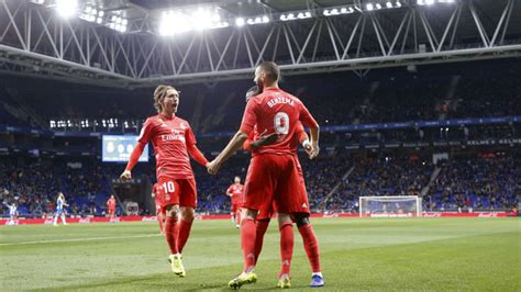 Real madrid wins against rcd espanyol at santiago bernabeu with goals of varane and benzema and he's still at the top of the. Espanyol vs Real Madrid: resumen, resultado y goles - Liga ...