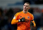 Dean Henderson insists he still doesn't feel like a Man Utd player