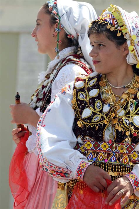 Traditional Albanian Cloothing Traditional Modern Traditional Dresses Albanian Culture