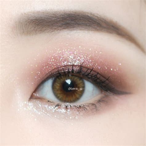 Eyemakeupideas Korean Eye Makeup Korean Eyebrows Eye Makeup