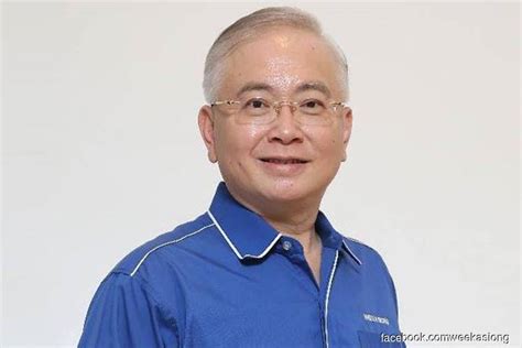 Mca president datuk seri dr wee ka siong said he would be having a meeting on march 17th with the party's cc members. Wee Ka Siong wins MCA party presidency | The Edge Markets