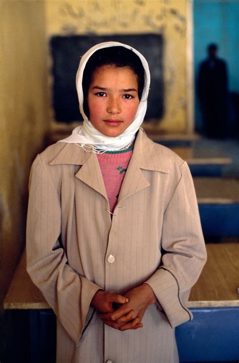 Log In Tumblr Hazara People Kids Around The World Steve Mccurry