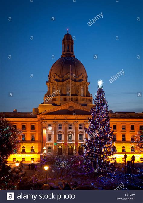 Alberta Parliament Edmonton Christmas Hi Res Stock Photography And