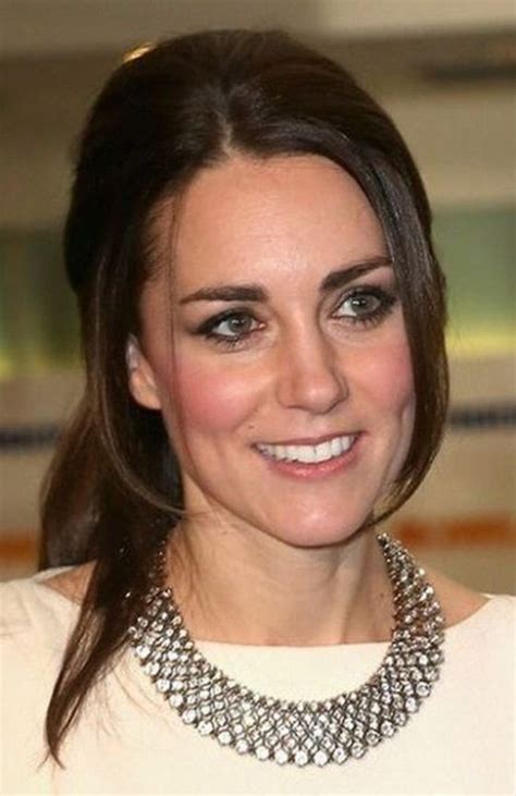 22 Kate Middleton Hairstyles That Will Make You Feel Like A Princess Long Hair Cuts Long Hair