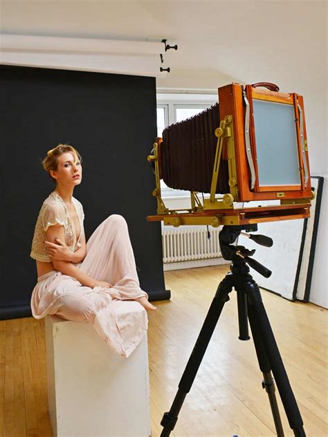 Six Tips For Photographing Models In The Studio Japan Camera Hunter