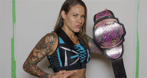 Mercedes Martinez Returns Wins Shimmer Title Slam Wrestling