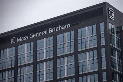 Mass General Brigham Workers Denied Covid 19 Vaccine Exemptions Sue