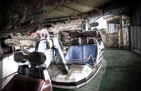 Pin By Julzz Whitiff On Abandoned Amusement Abandoned Amusement Park