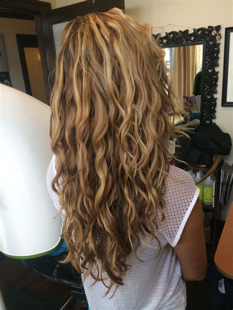 My Work Goldwell Hair Color Natural Wavy Curls Long Hair Highlights Low Lights Colorance