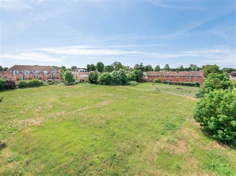 Jackson Stops Properties For Sale In Brinkley Suffolk