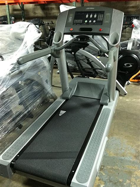 Life Fitness 95ti Treadmill Uk Sports And Outdoors