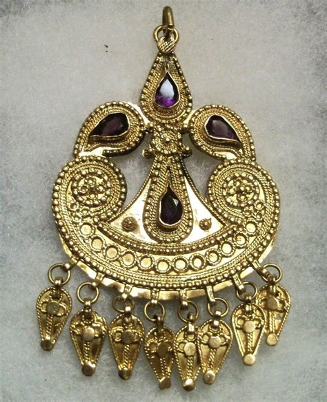 Vintage 21k21c Solid Gold Amethyst Gemstones Pendant Saudi Arabian Jewelry C50s Middle Eastern