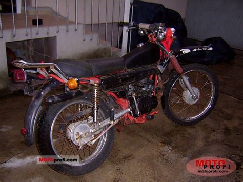 Motorcycle specifications, reviews, road tests. Yamaha DT 125 E 1974 Specs and Photos