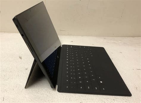 Microsoft Surface Rt 81 Tablet 1516 Nvidia Tegra 3 Cpu 130ghz 2gb