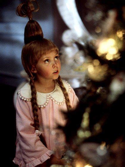 The Best Holiday Movie Beauty Looks Cindy Lou Who Hair Cindy Lou Who