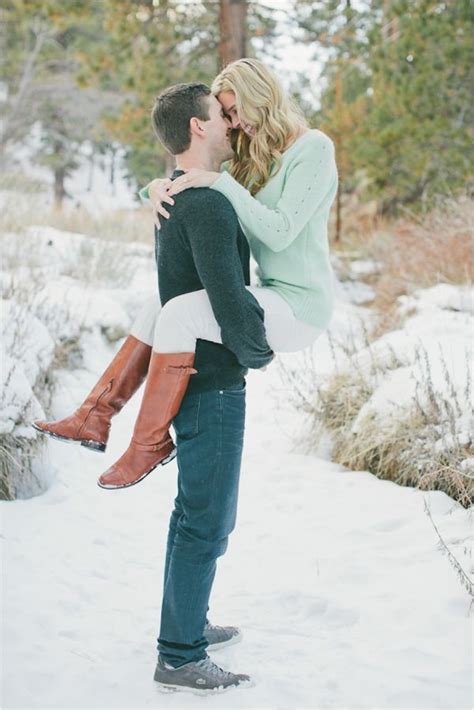 These two met in a record store, so they. 10+ Romantic Winter Engagement Photo Ideas - Hative