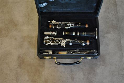 Buffet R13 Bb Clarinet W Nickel Keywork Professional Wood New 13