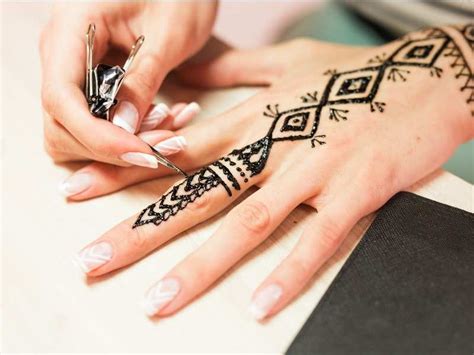 Simple Mehndi Design 2020 Photo Mavieetlereve