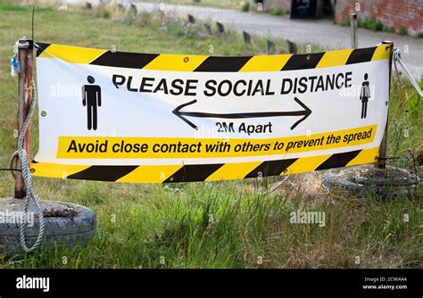 Please Social Distance 2 Metres Apart Banner Avoid Close Contact With