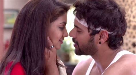 Kumkum Bhagya 28th August 2017 Full Episode Written Update Munni Surrenders Disha To Sangram