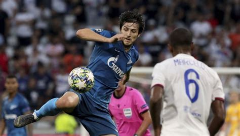 Şampiyonlar ligi özet görüntülerinin yer aldığı bu kategoride maçların özet görüntülerini, önemli pozisyonları ve golleri rahatlıkla izleyebilirsiniz. Lyon Zenit MAÇ SONUCU ve MAÇ ÖZETİ! Lyon'dan Şampiyonlar ...