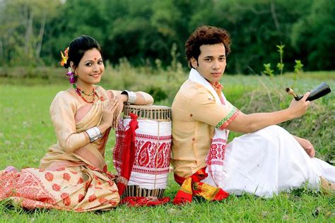 bihu folk dance festivals of assam vasudhaiva kutumbakam