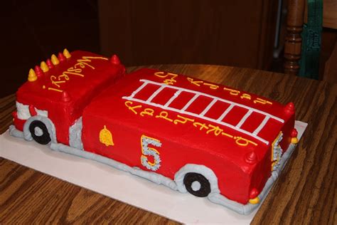 Novelty Cakes Gallery Firetruck Birthday Firetruck Cake Truck