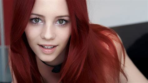 P Free Download Ariel Sensual Model Redhead Green Eyes Bonito Gabrielle Lupin Woman