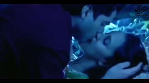 Neha Dhupia Hot Kissing Scenes From Movie Ek Chalis Ki Last Local Youtube