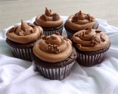 Beat the butter and sugar in a stand mixer fitted with the paddle. DELICIOUS Nutella Cupcake Recipe - Chef in Training