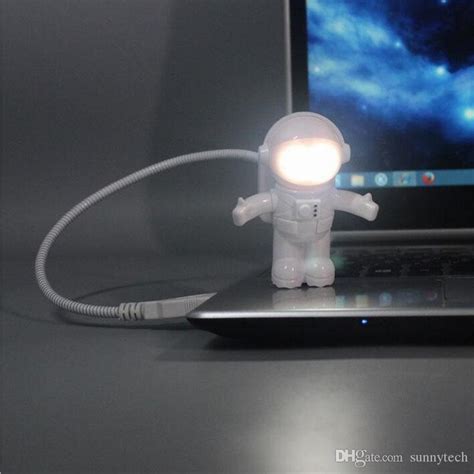2019 Astronautspaceman Led Night Light Usb Desk Lamp