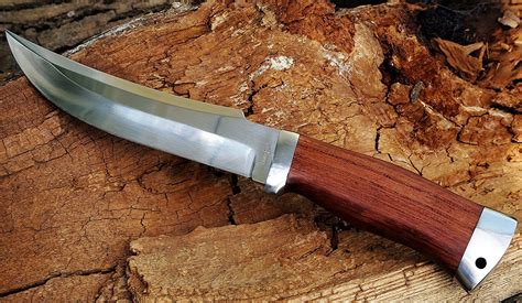 Large Fixed Blade Hunting Knife With Wooden Handle Fix