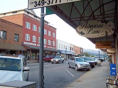 10 Coolest Small Towns In North Carolina