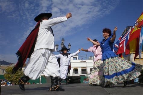 ¡hoy Se Celebra El Día Mundial Del Folklore Y El Día Del Folklore
