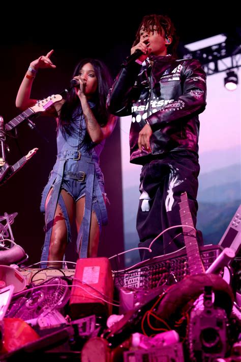 Willow Jaden Smith Bring Edgy Style For Coachella Performance