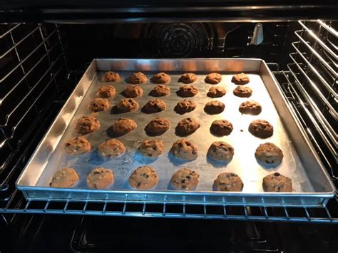 The name itself is self explanatory with the word 'famous' in front of 'amos', because these cookies are definitely one of the reasons how wally amos became the famous. Woman Figures Out Famous Amos' Cookie Recipe, Goes Viral ...