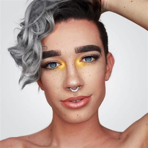 Check Out This Teenage Boys Eye Popping Makeup Creations Makeup Eye