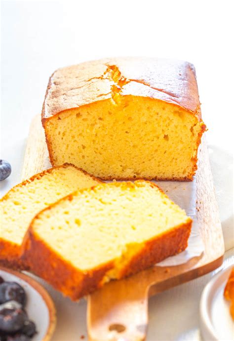 This simple vanilla pound cake comes together in three easy steps. Sugar Free Pound Cake Recipes Easy : How To Make Sugar Free Pound Cake - Pinokyo in 2020 ...
