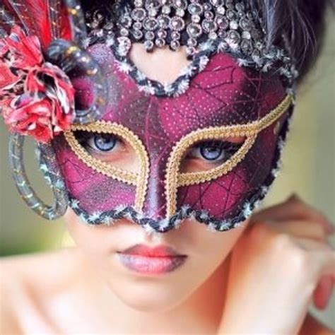 7 Things You Should Know About The History Of Masquerade Masks