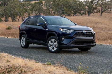 2020 Toyota Rav4 Hybrid Pictures 162 Photos Edmunds