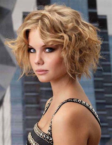 Tophairstyles is hair style fashion blog with lareat hair styles for men and womens. Short wavy hairstyles for round faces 2018, Womenstyles.com