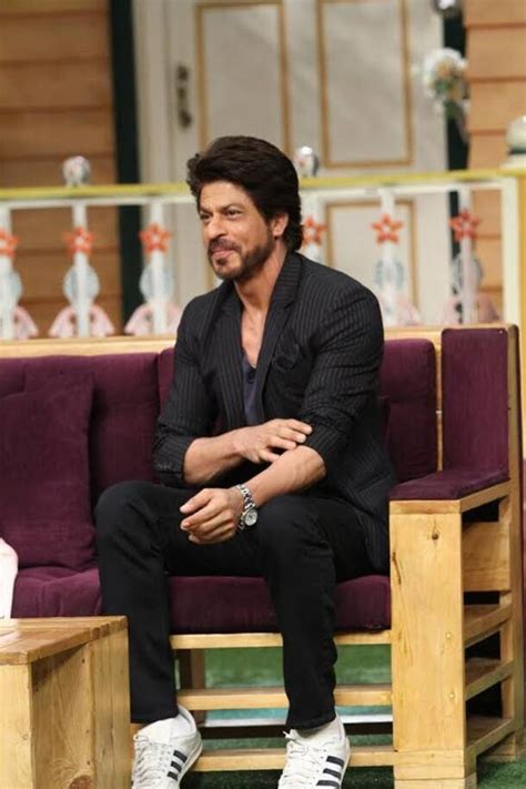 Shah Rukh Khan Selling Salman Khans Towel And 5 Other Hilarious
