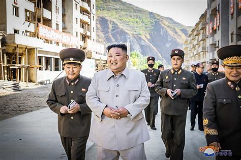 Documentário Sobre A Coreia Do Norte Traz Intimidades Sobre Kim Jong Un Exame